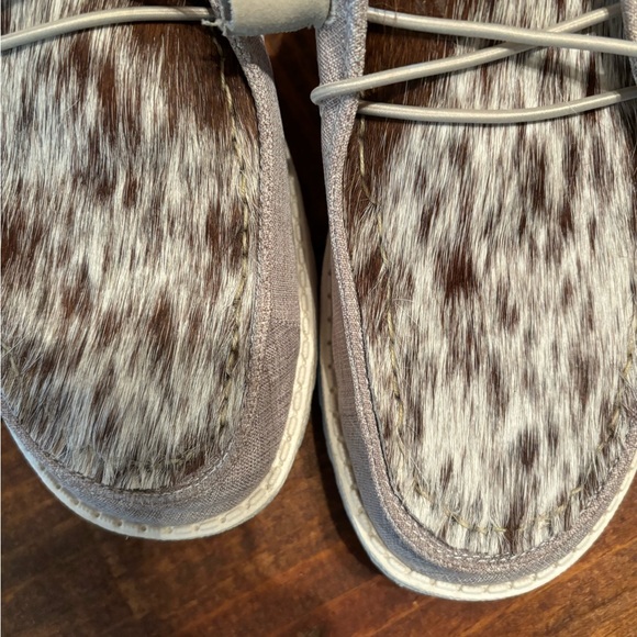 Custom, hand stitches cow fur Hey Dude, style Wendy - Picture 2 of 5